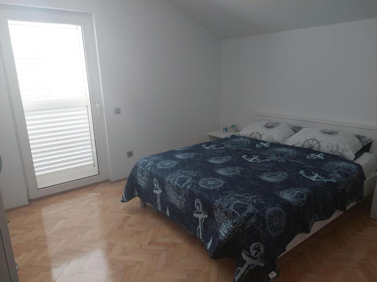Apartments "Jope I Toni" Biograd Na Moru Exterior foto